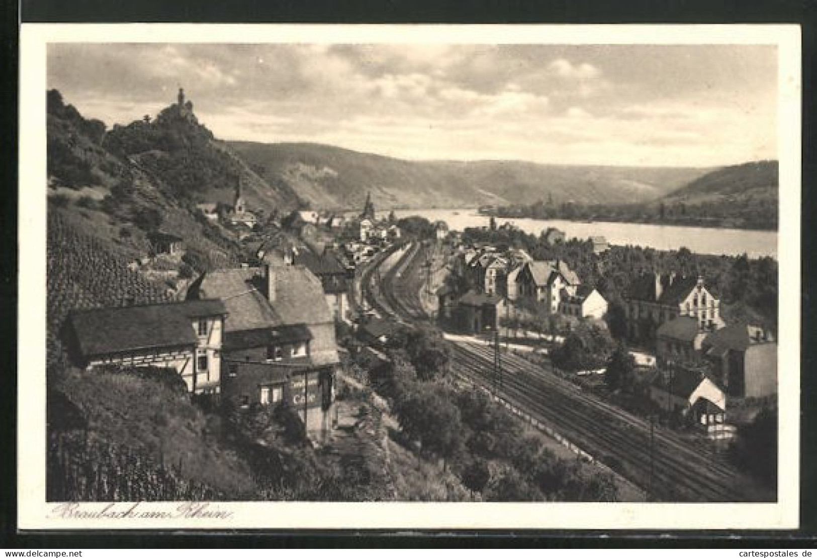 AK Braubach /Rhein, Teilansicht Mit Bahndamm  - Braubach