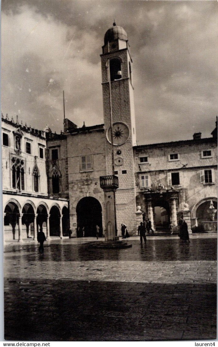 29-4-2024 (3 Z 21) Older - B/w - Croatia - Dubrovnik (clock Tower) - Monuments