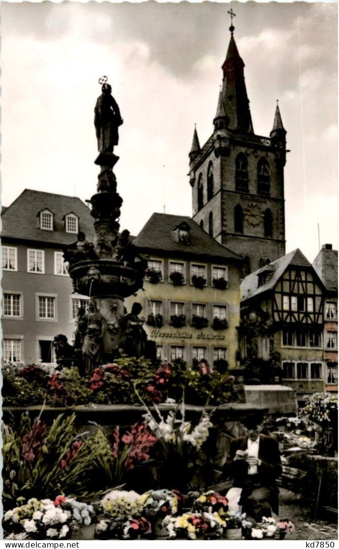 Trier - Petrus Marktbrunnen - Trier