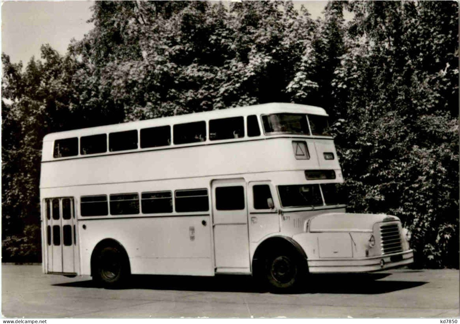 Berliner Omnibusse - Buses & Coaches