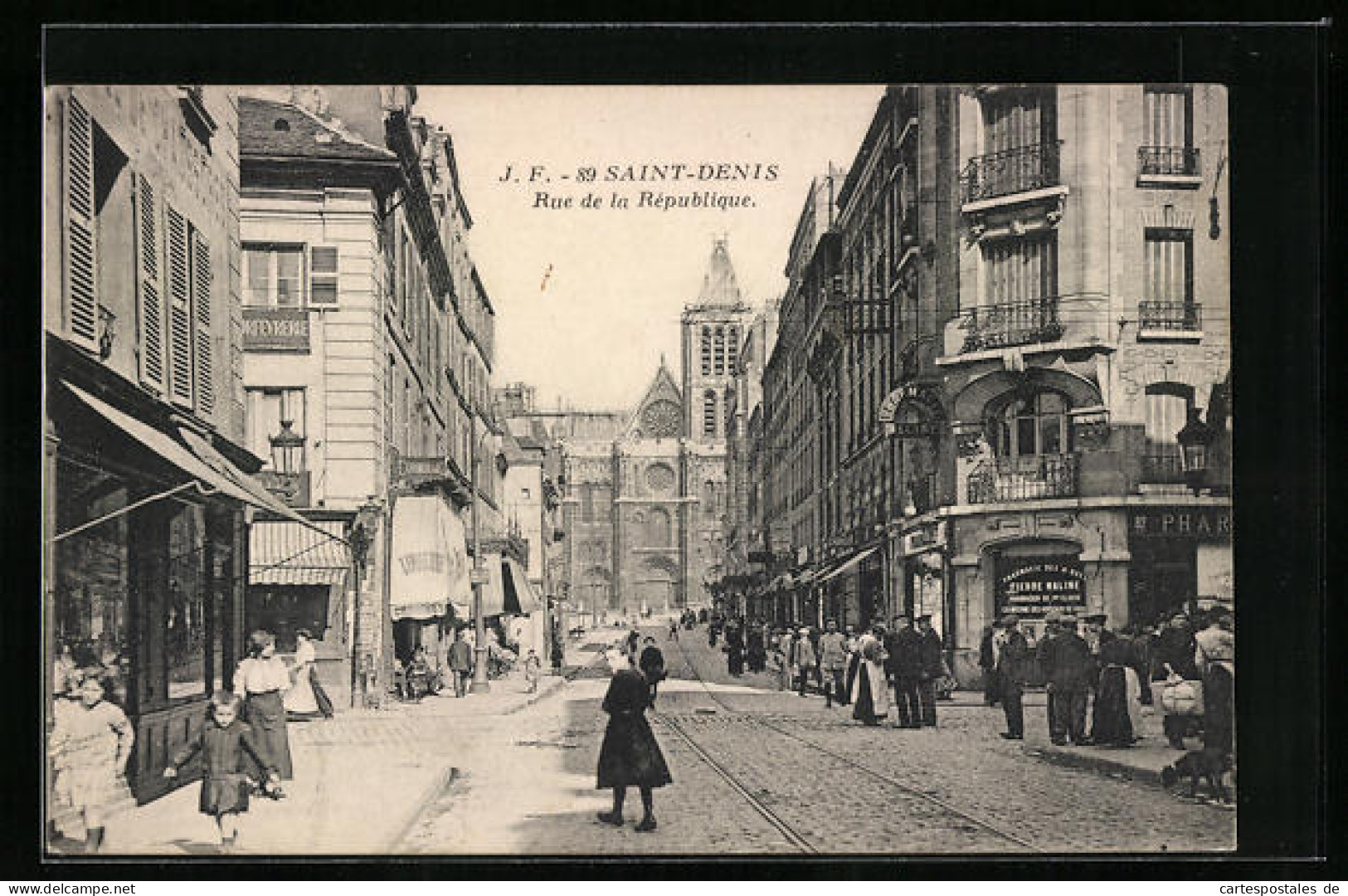 CPA Saint-Denis, Rue De La République  - Saint Denis