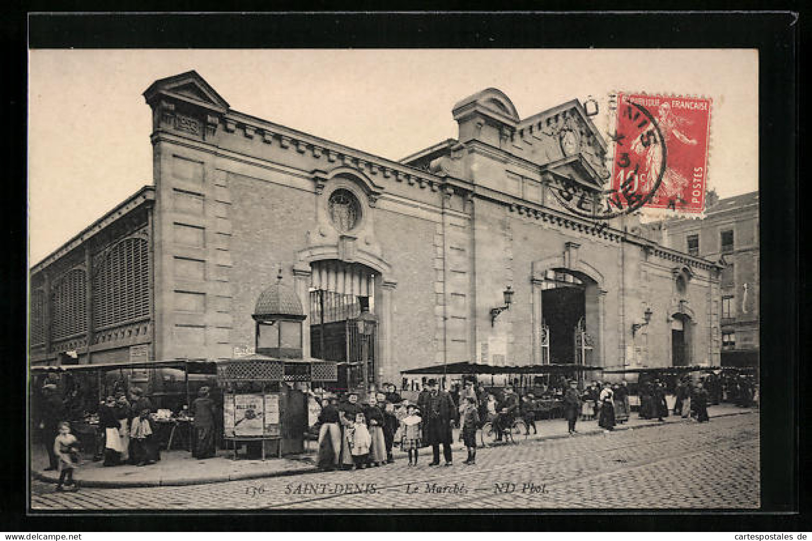 CPA Saint-Denis, Le Marché  - Saint Denis