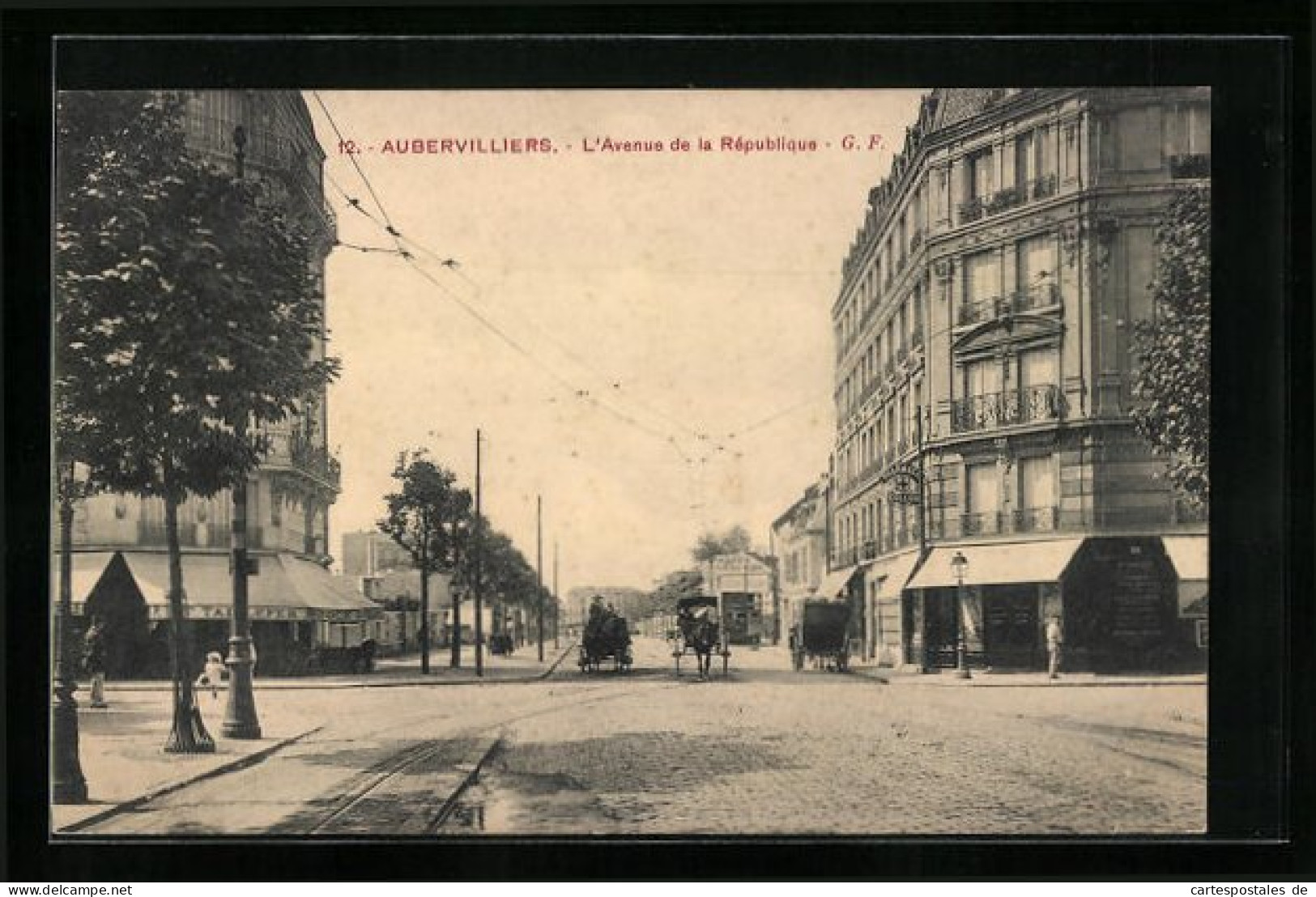 CPA Aubervilliers, L'Avenue De La République  - Aubervilliers