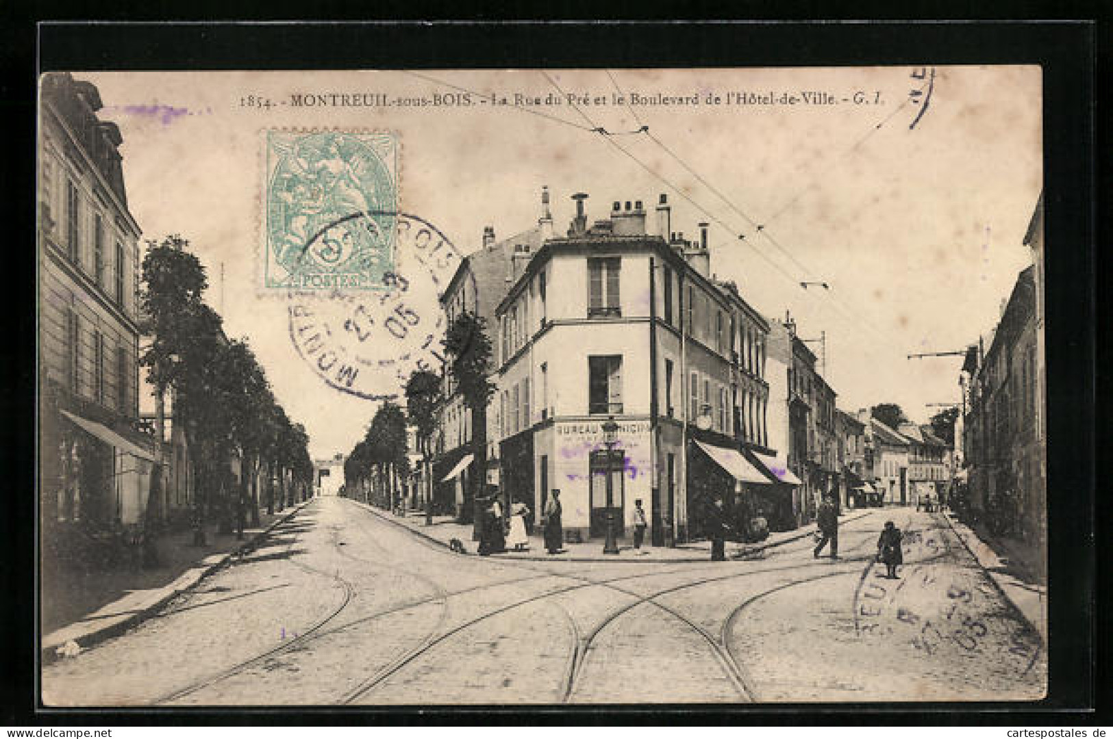 CPA Montreuil-sous-Bois, La Rue De Pré Et Le Boulevard De L'Hotel-de-Ville  - Montreuil