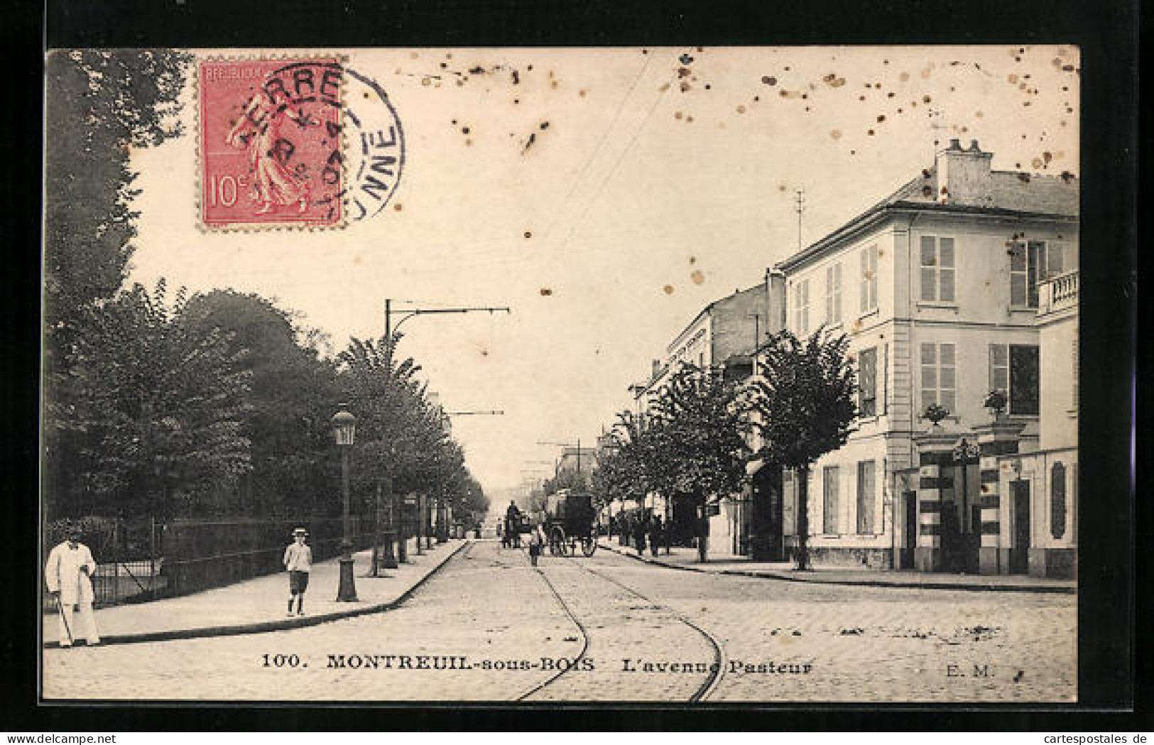 CPA Montreuil-sous-Bois, L'Avenue Pasteur  - Montreuil