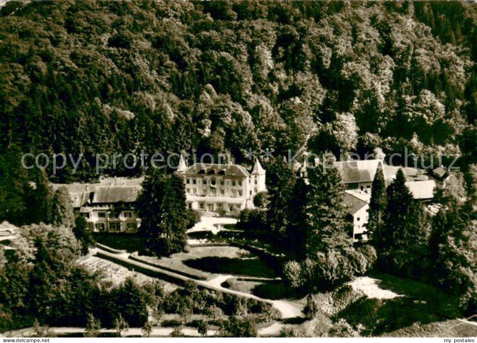 73745548 Badenweiler Fliegeraufnahme Sanatorium Schloss Hausbaden Badenweiler - Badenweiler