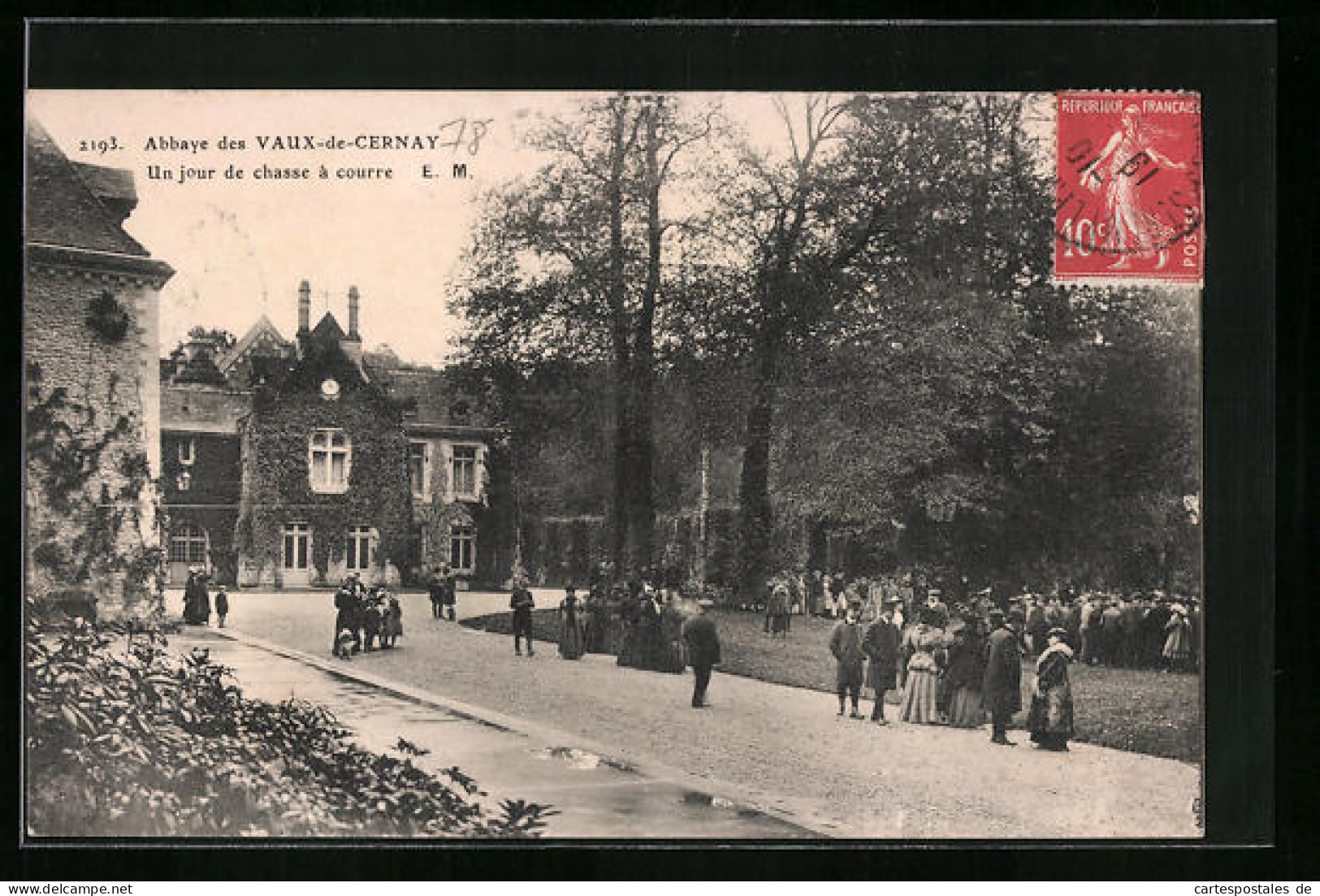 CPA Vaux-de-Cernay, L`Abbaye Un Jour De Chasse à Courre  - Vaux De Cernay