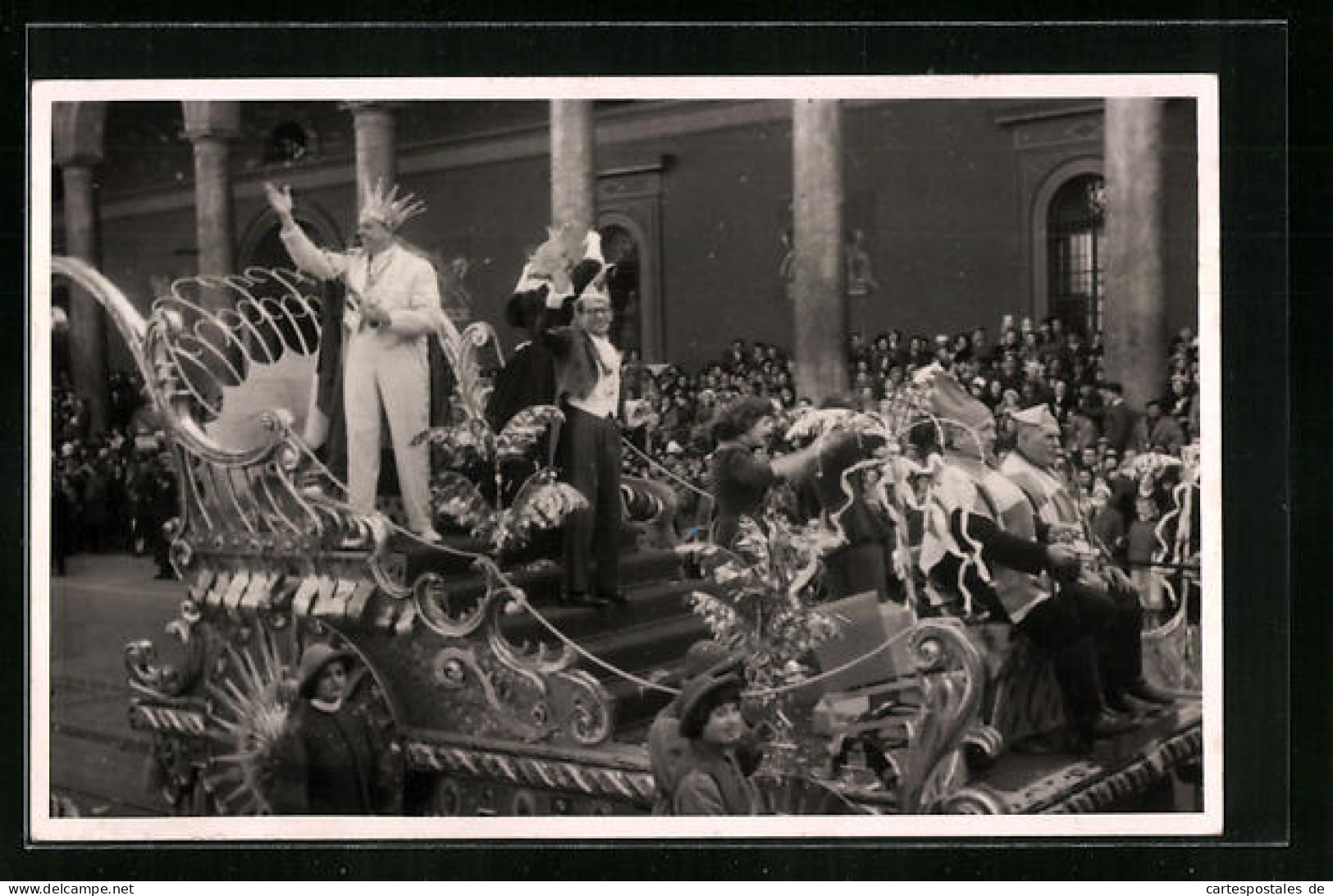 Foto-AK München, Fasching 1957, Narrenkönig  - Carnival