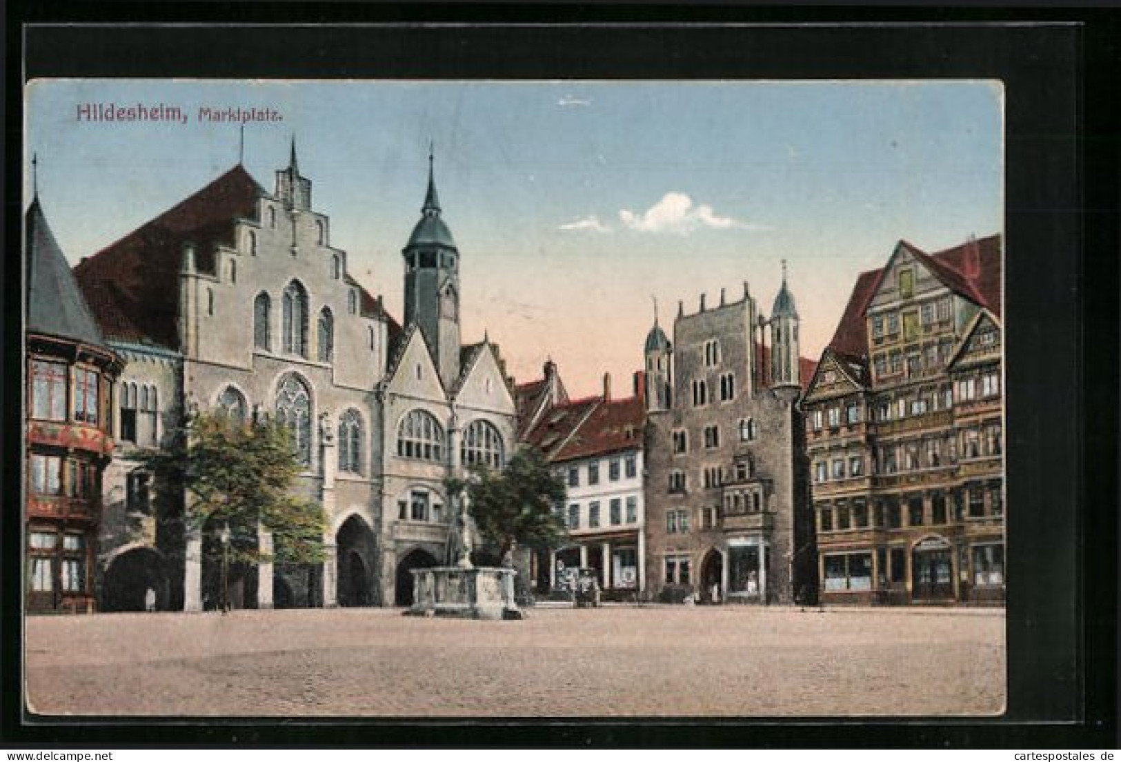 AK Hildesheim, Marktplatz Mit Brunnen  - Hildesheim