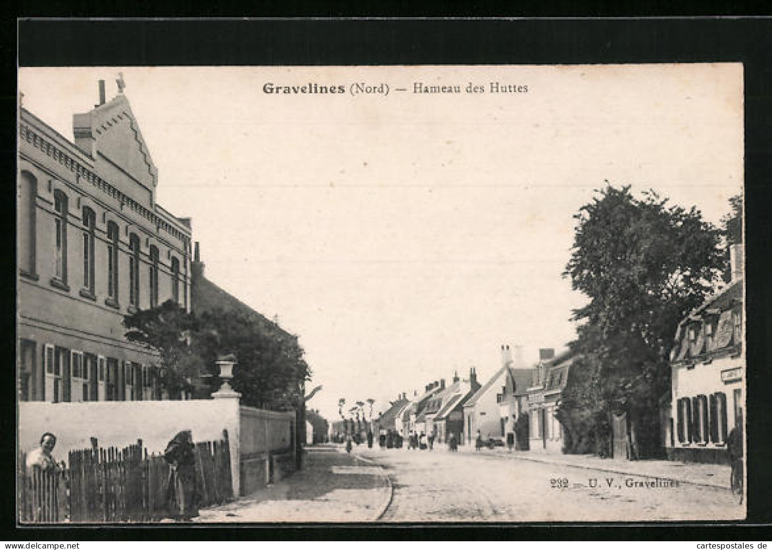 CPA Gravelines, Hameau Des Huttes  - Gravelines