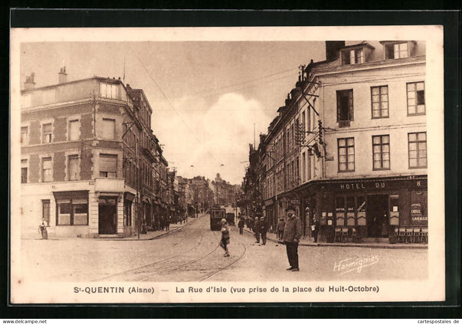 AK St-Quentin, La Rue D`Isle, Strassenbahn  - Strassenbahnen