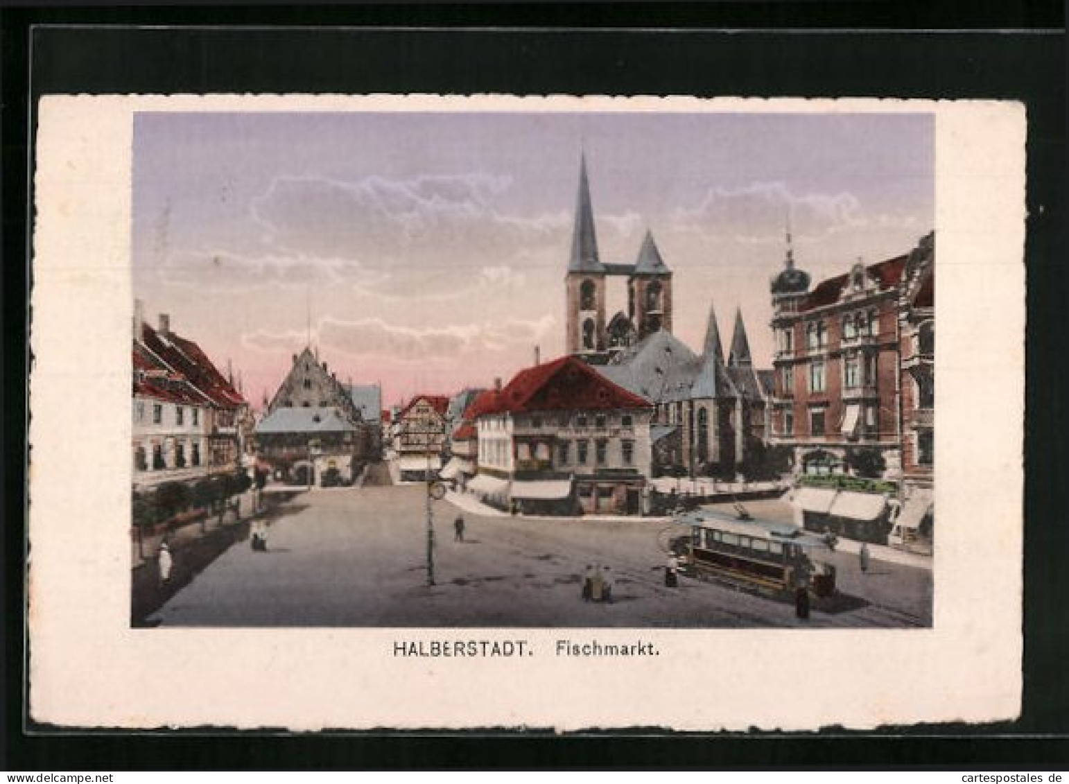 AK Halberstadt, Fischmarkt Mit Strassenbahn  - Tramways