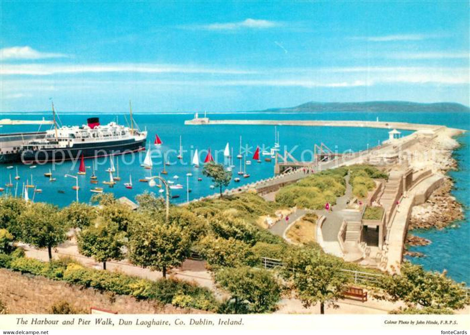 73601669 Dublin Ireland The Harbour And Pier Walk Dun Laoghaire Co Dublin Irelan - Andere & Zonder Classificatie