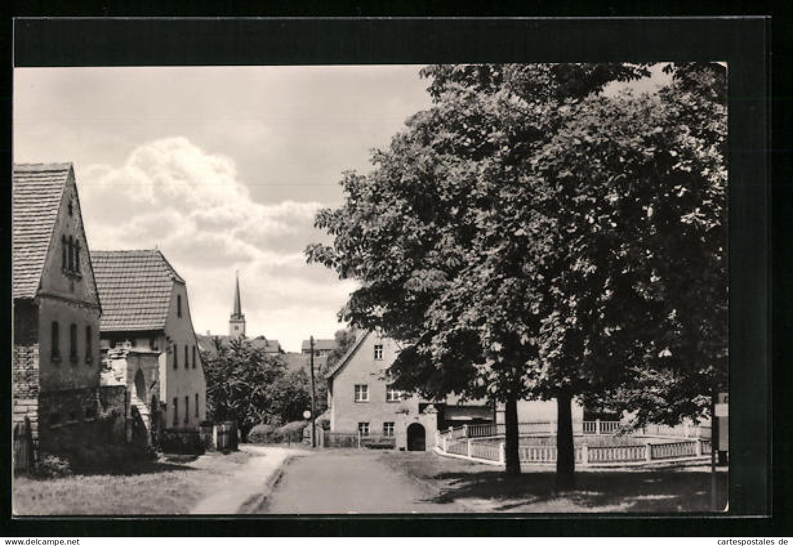 AK Rehmsdorf /Zeitz, Strassenpartie Mit Blick Zur Kirche  - Zeitz