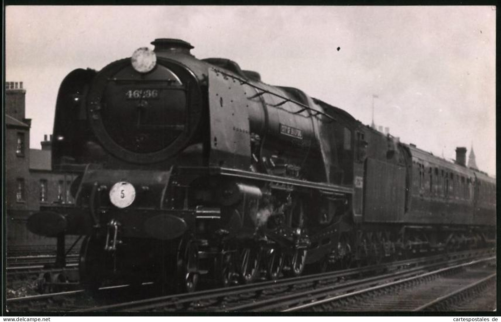 Fotografie Britische Eisenbahn, Personenzug Mit Dampflok Nr. 46236  - Trains
