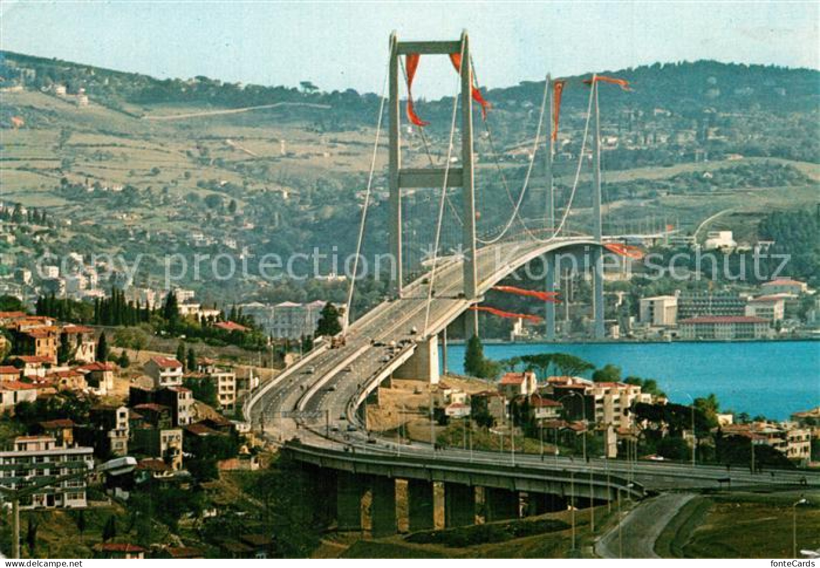 73592018 Istanbul Constantinopel Bogazici Koepruesuenuen Ortagkoeyden Goeruenues - Türkei