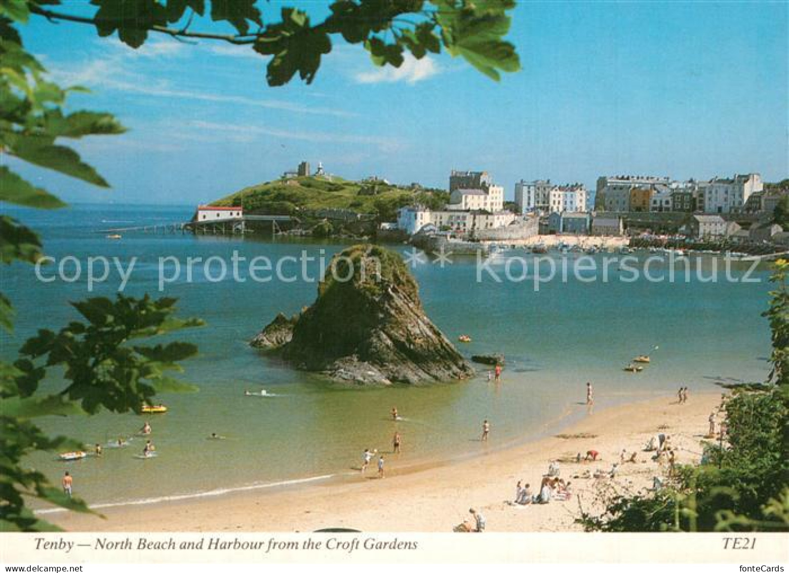 73590476 Tenby North Beach And Harbour From The Croft Gardens Tenby - Sonstige & Ohne Zuordnung