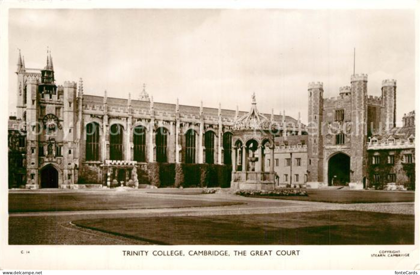 73589142 Cambridge Cambridgeshire Trinity College The Great Court Cambridge Camb - Sonstige & Ohne Zuordnung