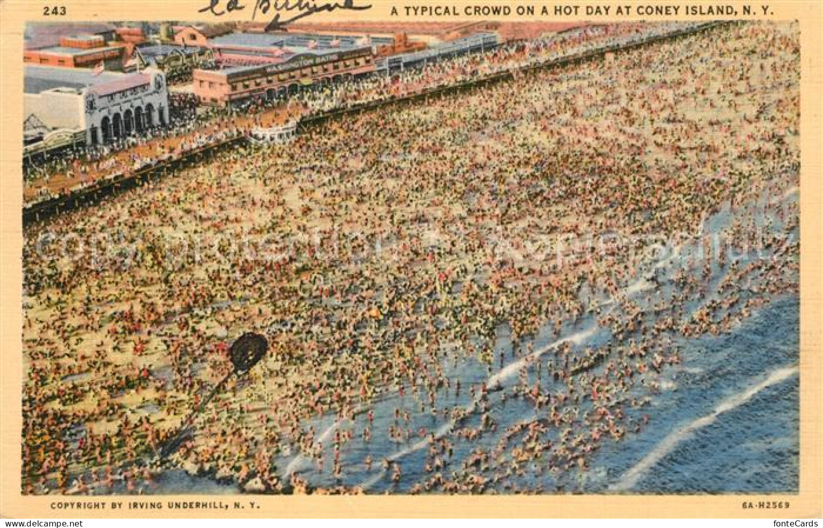73588802 Coney Island New York A Typical Crowd On A Hot Day Beach Bird S Eye Vie - Andere & Zonder Classificatie