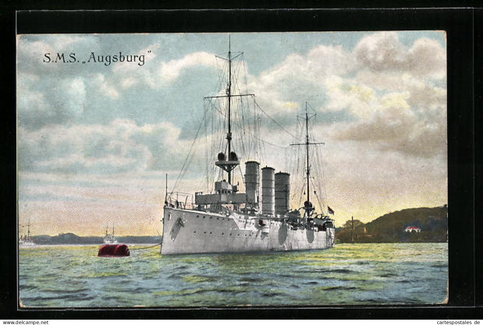 AK SMS Kriegsschiff Augsburg In Küstennähe Vor Anker Liegend  - Krieg
