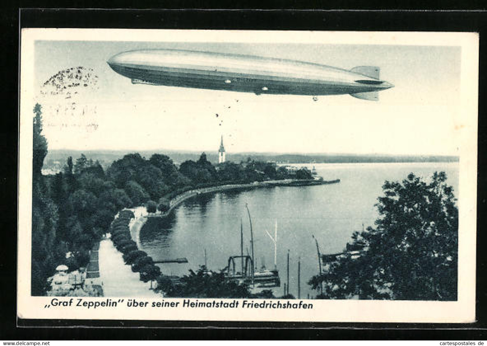 AK Friedrichshafen, Luftschiff LZ127 Graf Zeppelin über Seiner Heimatstadt  - Dirigibili