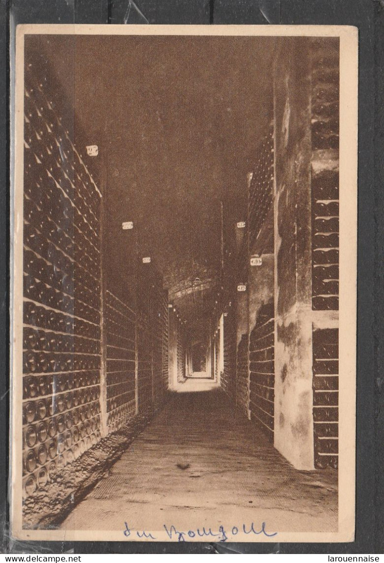 21 - DIJON - Visite En Bourgogne - Caves De La Maison Paul Court - Un Des Caveaux à Bouteilles - Dijon