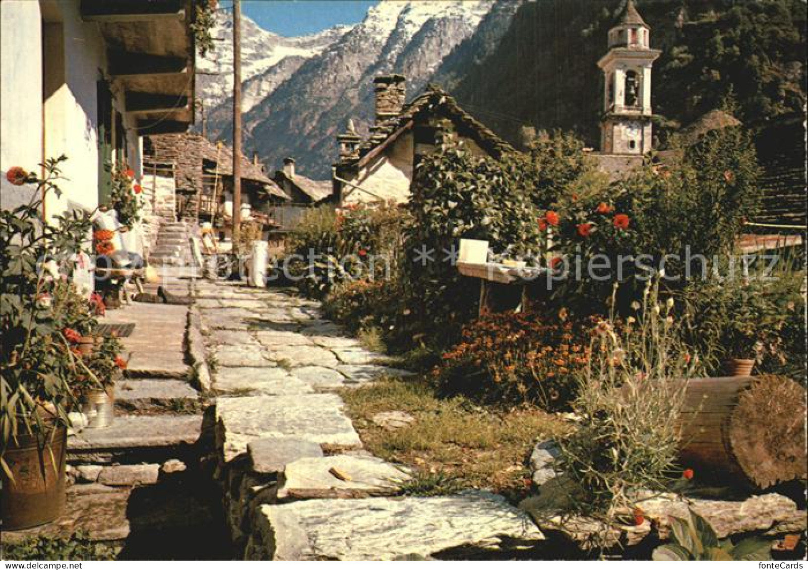 12456138 Sonogno Dorfpartie Kirche Sonogno - Autres & Non Classés