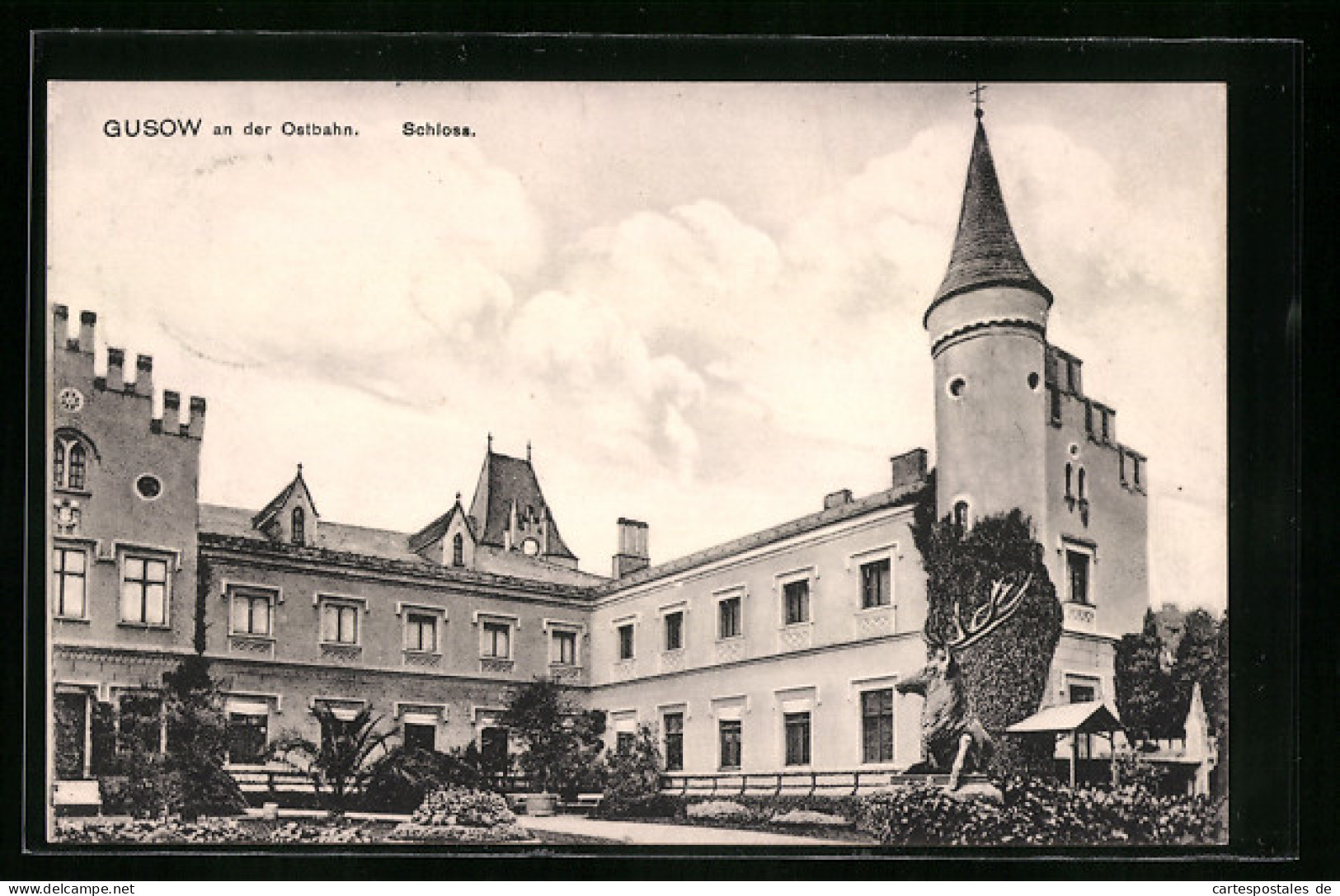 AK Gusow, Schloss Mit Grünanlage  - Other & Unclassified