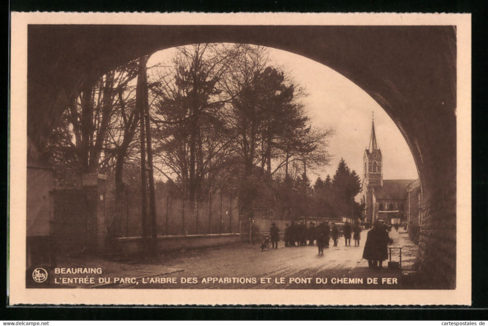 AK Beauraing, L`Entrèe Du Parc, L`Arbre Des Apparitions Et Le Pont Du Chemin De Fer  - Beauraing