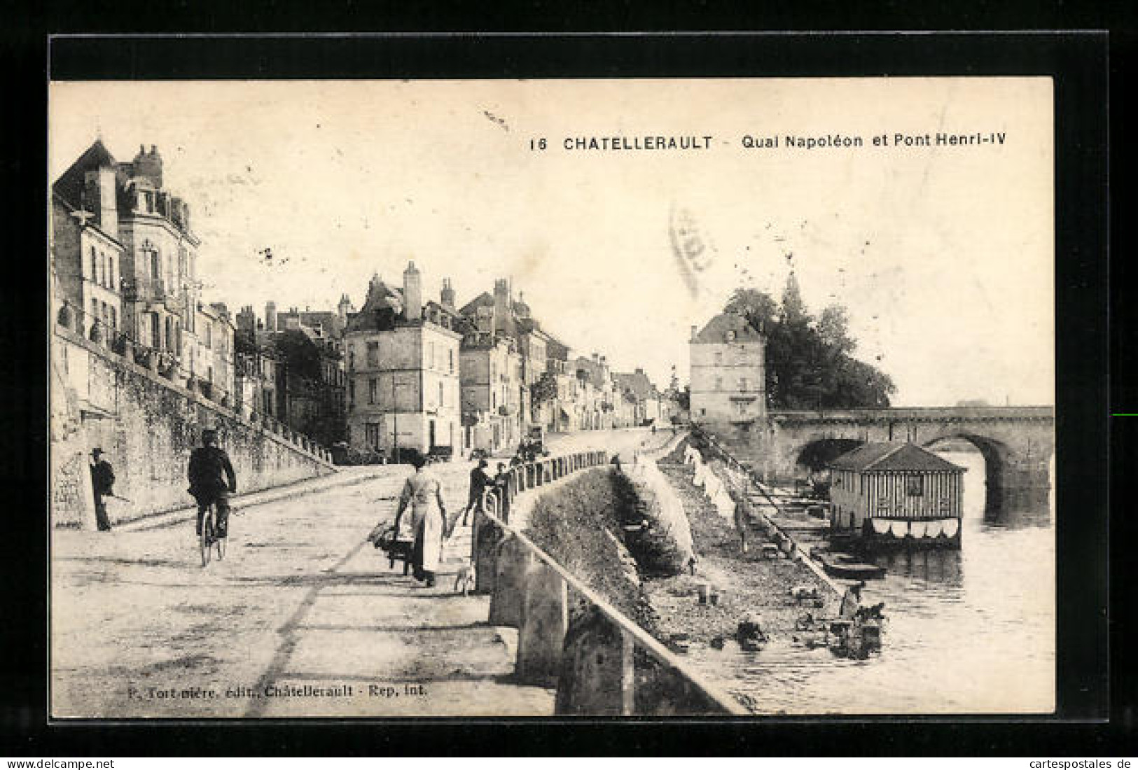 CPA Chatellerault, Quai Napoléon Et Pont Henri IV  - Chatellerault