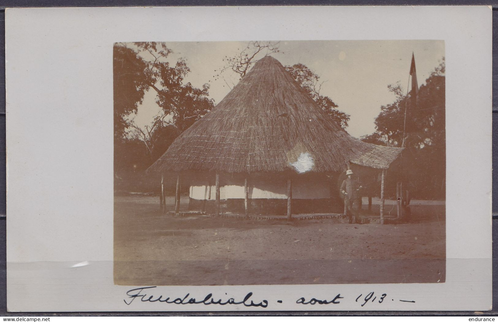 Congo Belge - Carte-photo "case à Fundabiolo, Août 1913" Affr. N°55 Càd KAMBOVE /9 OCTO 1913 Pour Bruxelles - Voir Scans - Cartas & Documentos