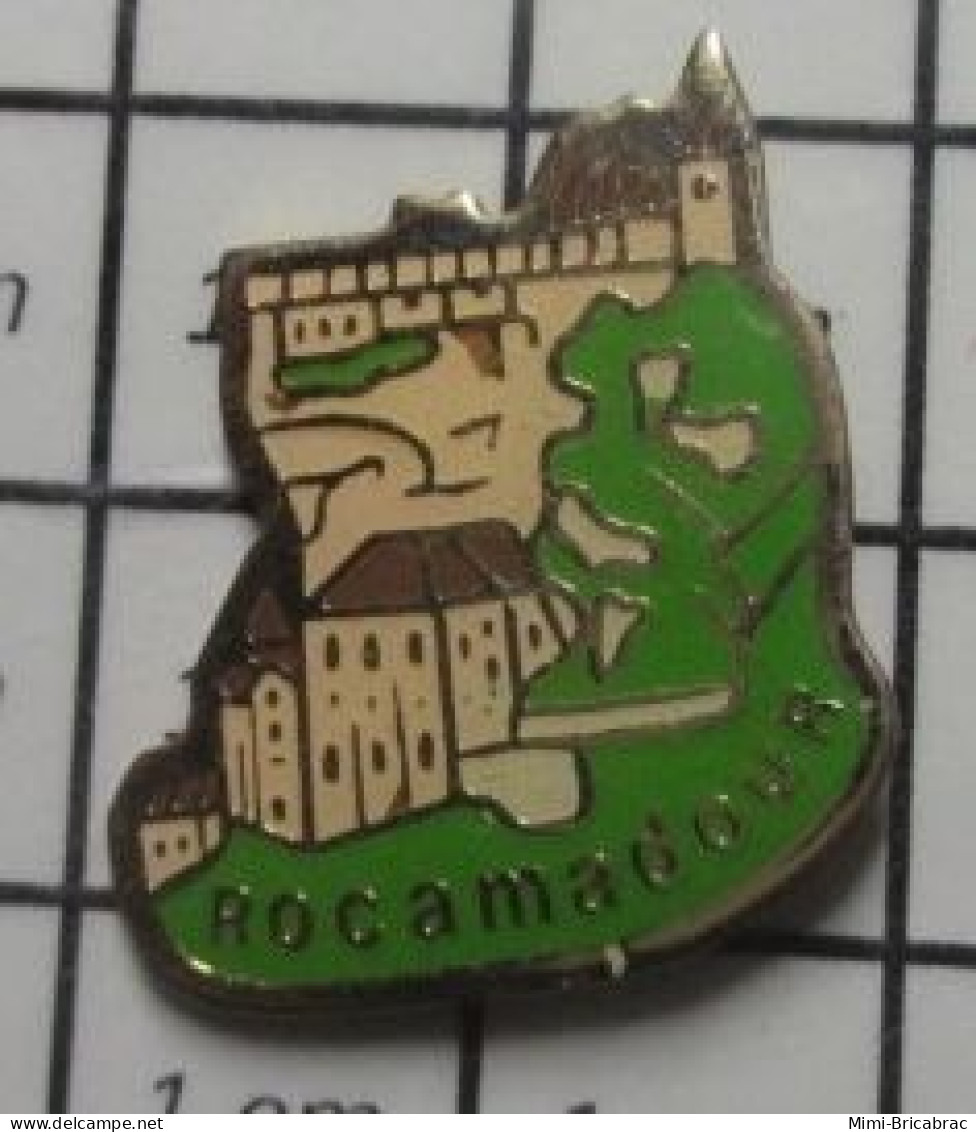 3617 Pin's Pins / Beau Et Rare / VILLES / ROCAMADOUR - Villes