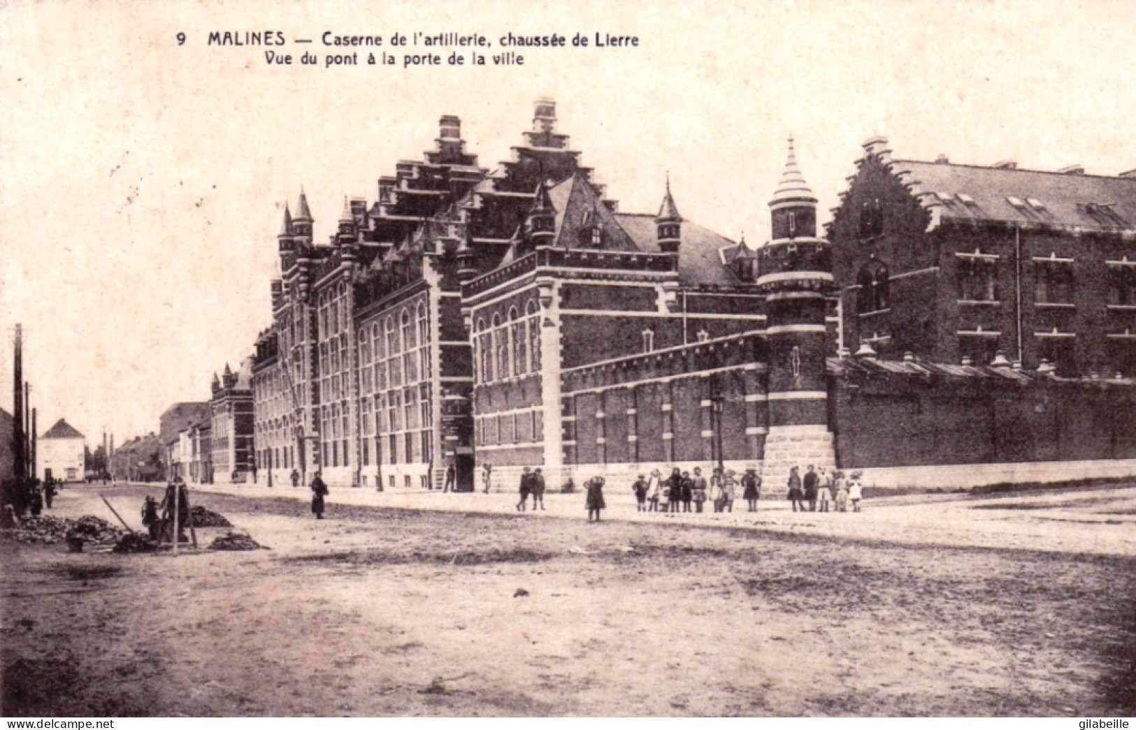 MALINES - MECHELEN - Caserne De L'artillerie - Chaussée De Lierre - Animée - Malines