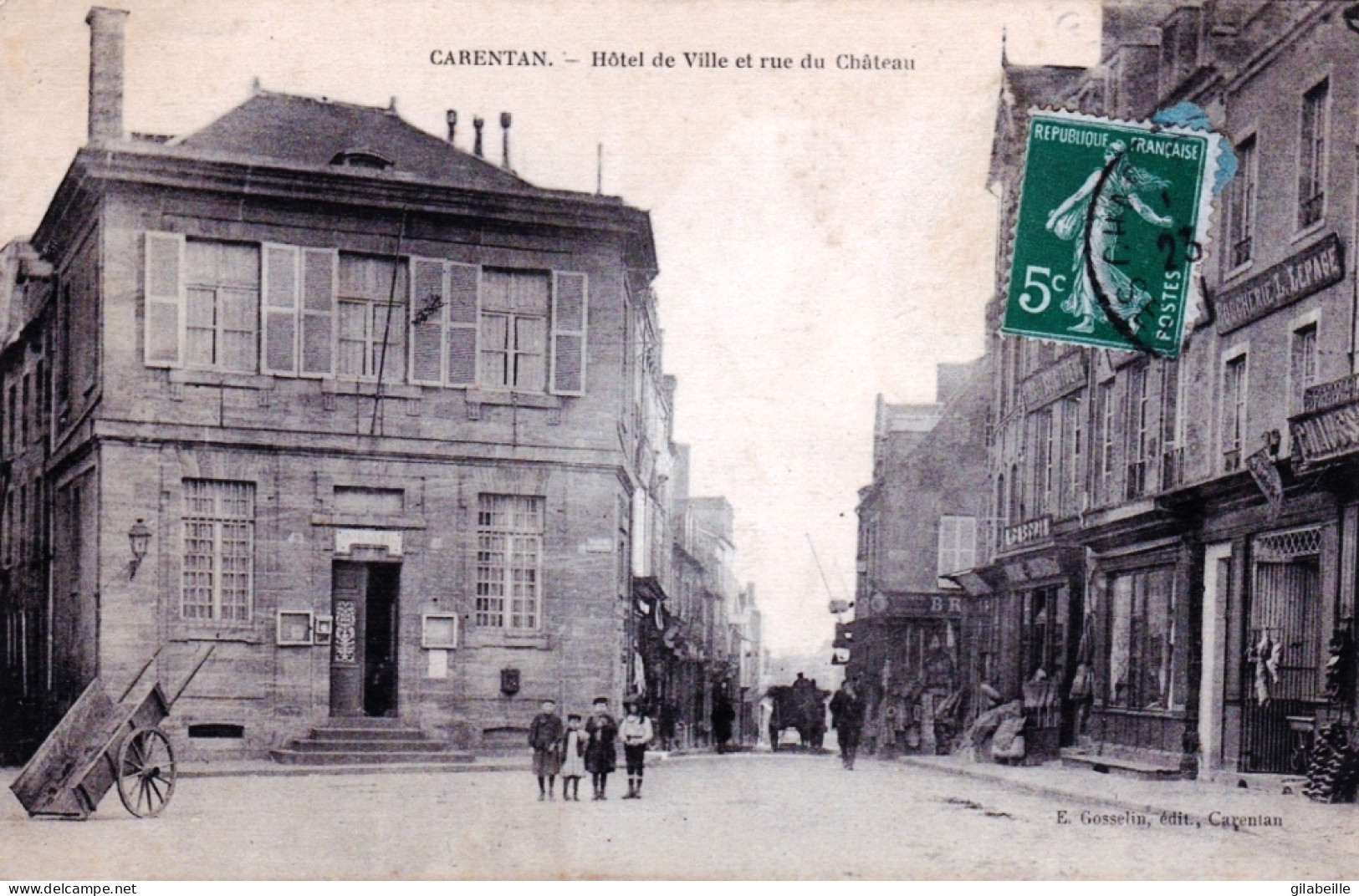 50 - Manche - CARENTAN -  Hotel De Ville Et Rue Du Chateau - Boucherie - Carentan