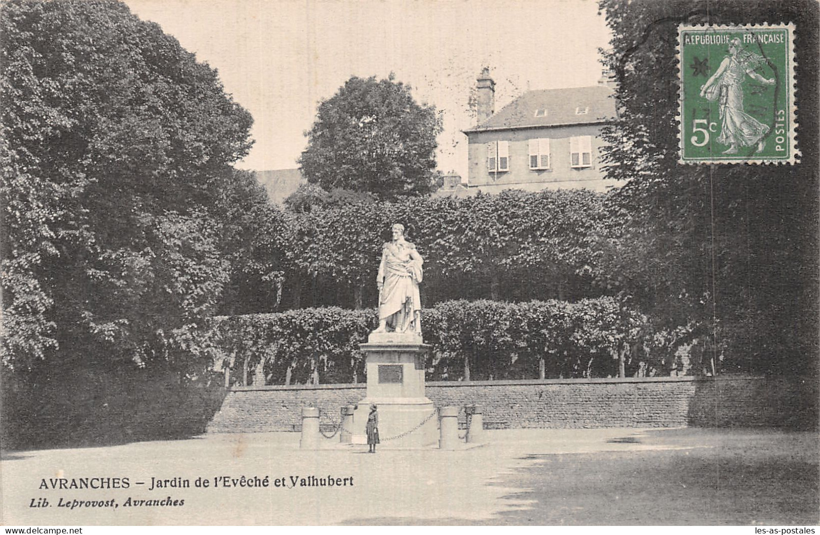 50 AVRANCHES JARDIN DE L EVECHE ET VALHUBERT - Avranches