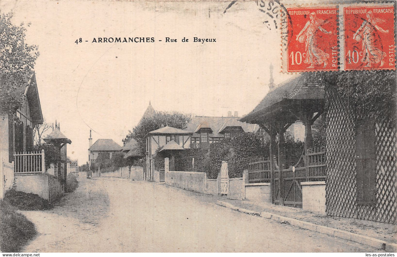 14 ARROMANCHES RUE DE BAYEUX - Arromanches