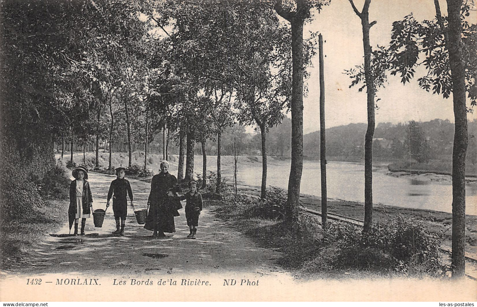 29 MORLAIX LES BORDS DE LA RIVIERE - Morlaix