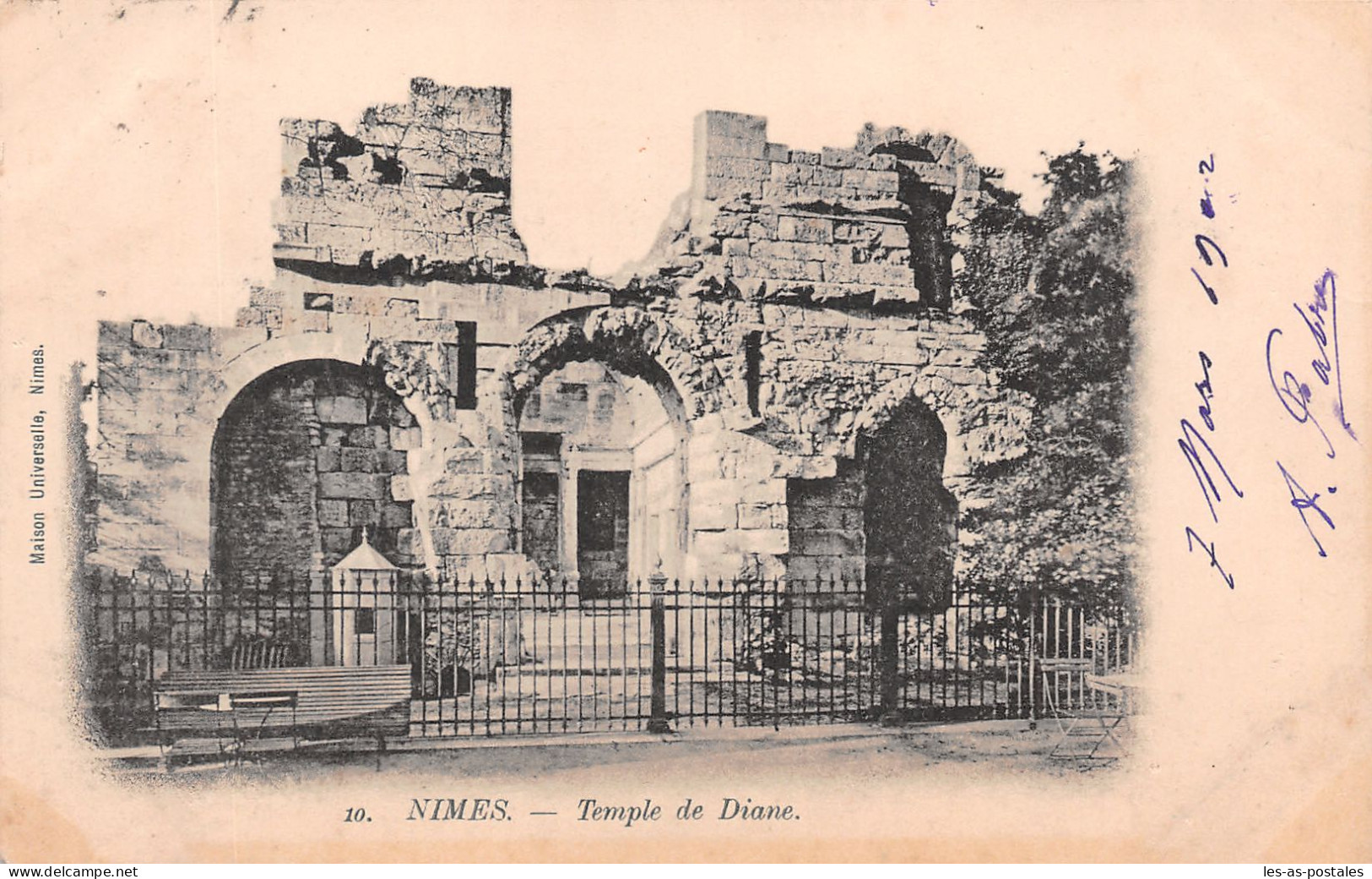 30 NIMES TAMPLE DE DIANE - Nîmes