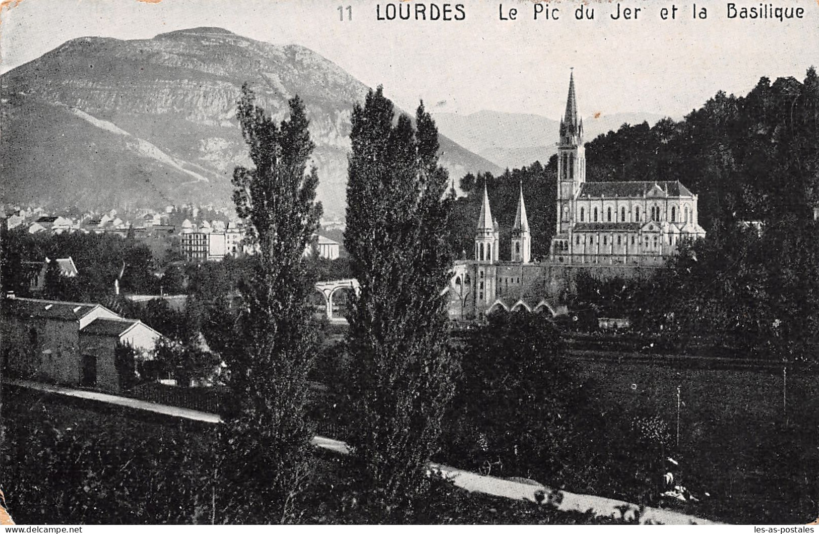 65 LOURDES LE PIC DU JER ET LA BASILIQUE - Lourdes