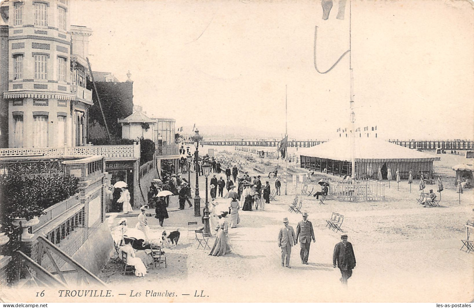 14 TROUVILLE LES PLANCHES - Trouville