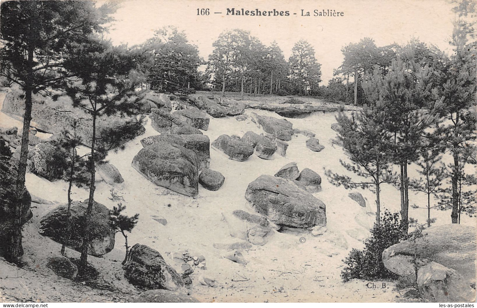 45 MALESHERBES LE CHÂTEAU - Malesherbes