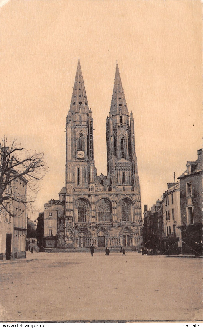 ID-CATHEDRALE A IDENTIFIER-N°3785-H/0129 - A Identifier