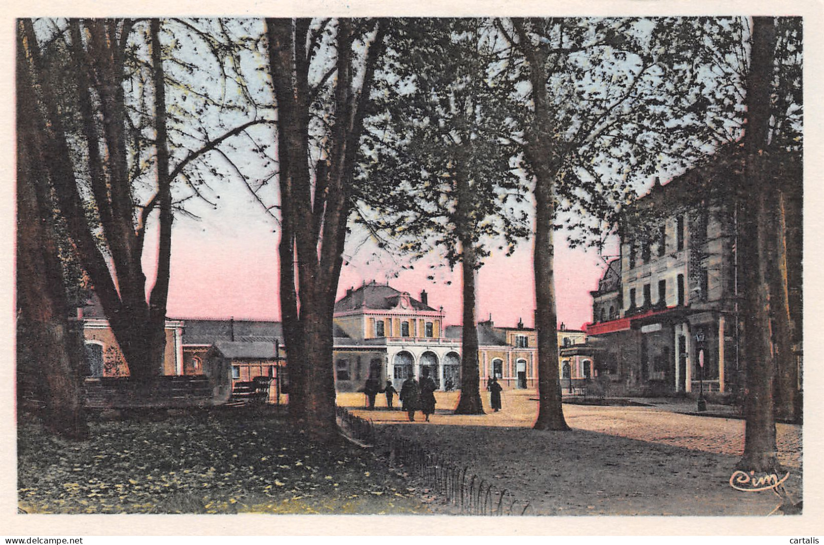 03-MOULINS-N°3787-D/0169 - Moulins