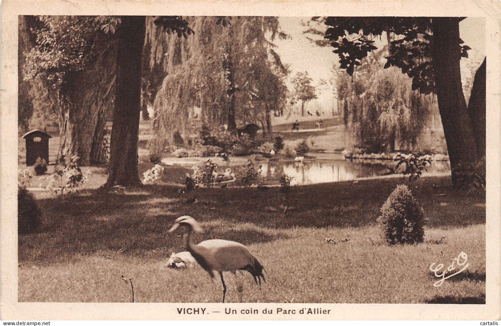 03-VICHY-N°3787-D/0135 - Vichy