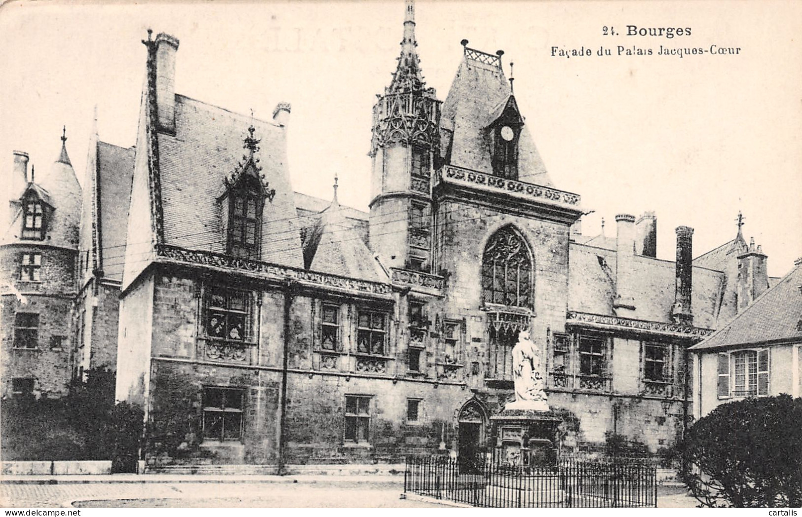 18-BOURGES-N°3787-C/0021 - Bourges