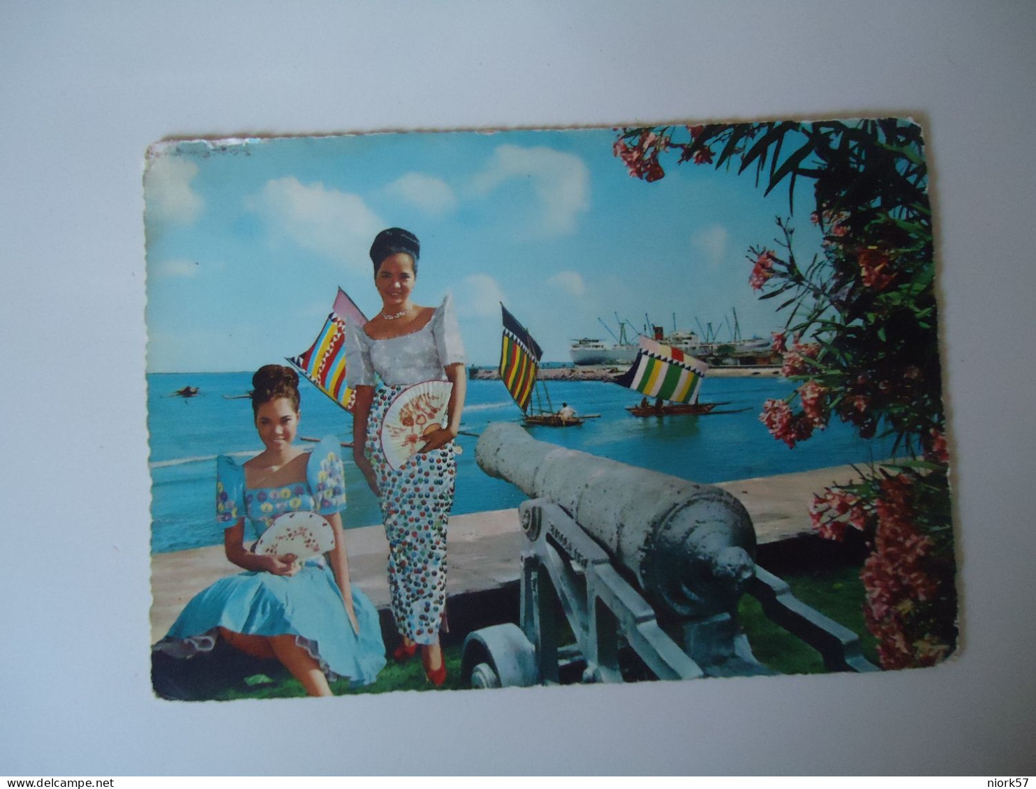 PHILIPPINES POSTCARDS  WOMENS AND COSTUMES    FOR MORE PURHASES 10% DISCOUNT - Filipinas