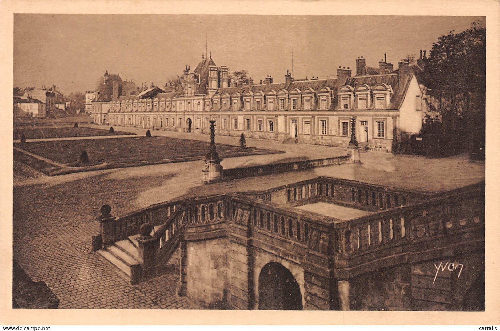 77-FONTAINEBLEAU-N°3788-A/0223 - Fontainebleau