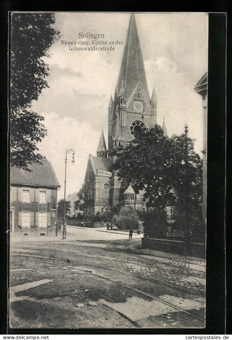 AK Solingen, Neue Evang. Kirche An Der Grünewalderstrasse  - Solingen