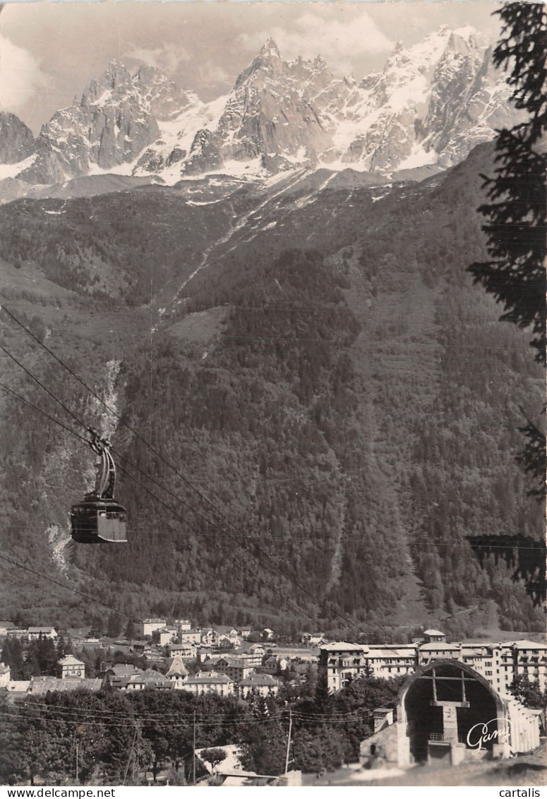 74-CHAMONIX MONT BLANC-N° 4421-A/0135 - Chamonix-Mont-Blanc