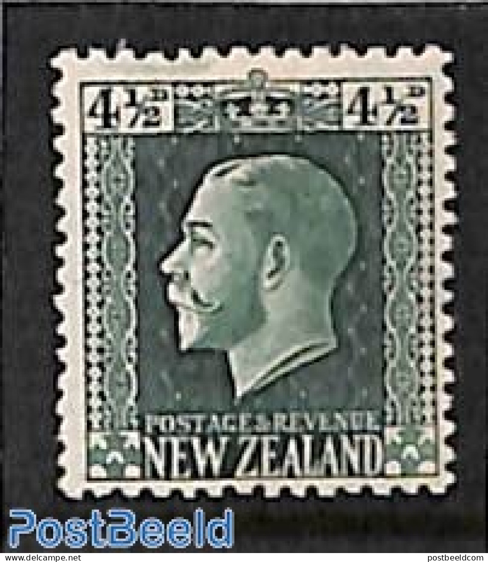 New Zealand 1915 4.5p, Perf. 14:14.5, Stamp Out Of Set, Unused (hinged) - Ongebruikt